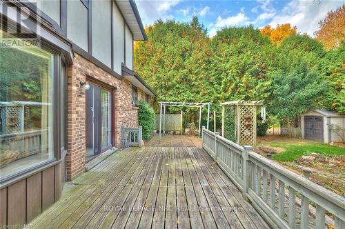 737 Canboro Road, Pelham (664 - Fenwick), ON - Outdoor With Deck Patio Veranda With Exterior