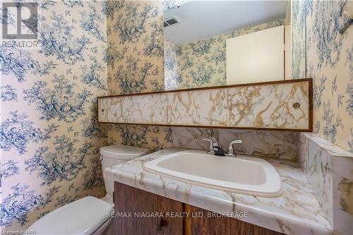 1203 - 301 Frances Avenue, Hamilton (Lakeshore), ON - Indoor Photo Showing Bathroom