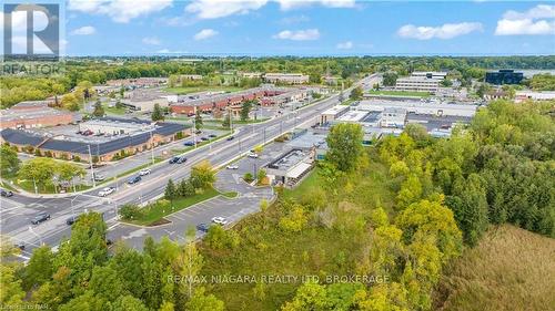 E - 210 Martindale Road, St. Catharines (453 - Grapeview), ON 