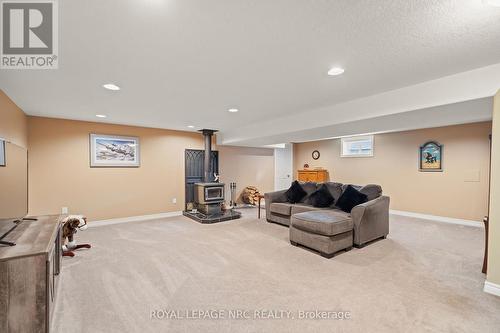 8350 Young Street, West Lincoln (056 - West Lincoln), ON - Indoor Photo Showing Basement