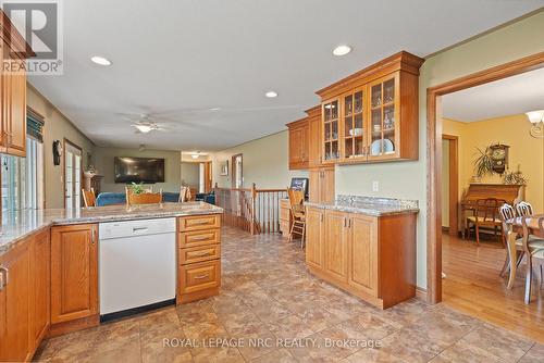 8350 Young Street, West Lincoln (056 - West Lincoln), ON - Indoor Photo Showing Kitchen