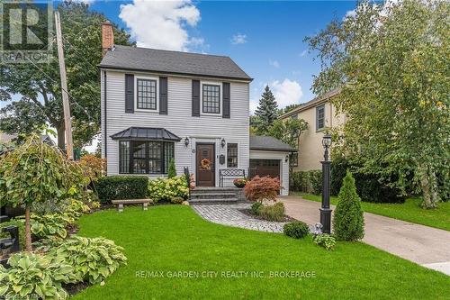 8 Ridgewood Road, St. Catharines (457 - Old Glenridge), ON - Outdoor