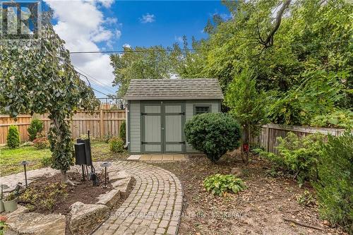 8 Ridgewood Road, St. Catharines (457 - Old Glenridge), ON - Outdoor