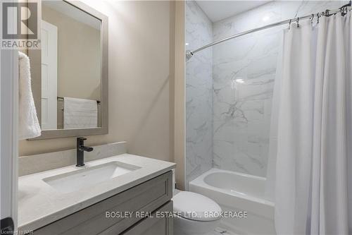 681 Warner Road, Niagara-On-The-Lake (105 - St. Davids), ON - Indoor Photo Showing Bathroom