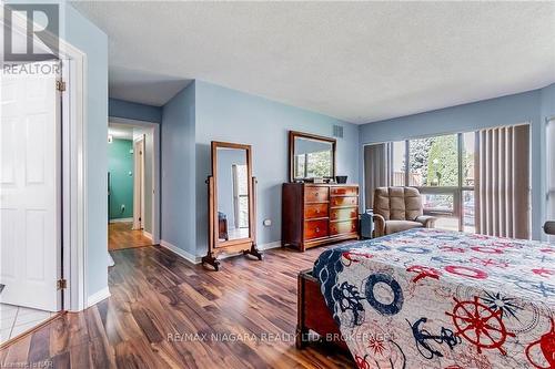 1 - 174 Martindale Road, St. Catharines (453 - Grapeview), ON - Indoor Photo Showing Bedroom