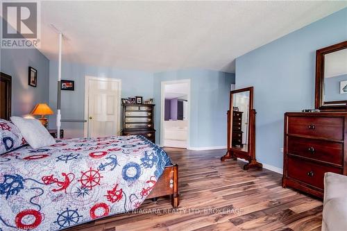 1 - 174 Martindale Road, St. Catharines (453 - Grapeview), ON - Indoor Photo Showing Bedroom