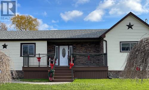 4456 Lyons Creek Road, Niagara Falls (224 - Lyons Creek), ON - Outdoor With Deck Patio Veranda