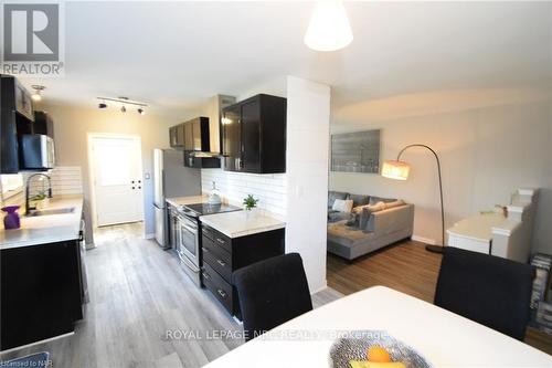 21 Fairlawn Crescent, Welland (769 - Prince Charles), ON - Indoor Photo Showing Kitchen