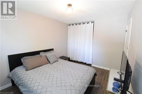 21 Fairlawn Crescent, Welland (769 - Prince Charles), ON - Indoor Photo Showing Bedroom