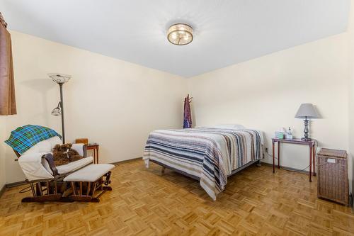 2429 Gosset Road, West Kelowna, BC - Indoor Photo Showing Bedroom