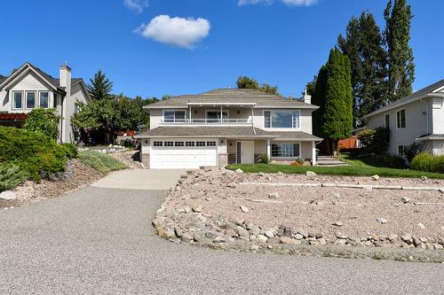 6133 Aitkens Road, Peachland, BC - Outdoor With Facade