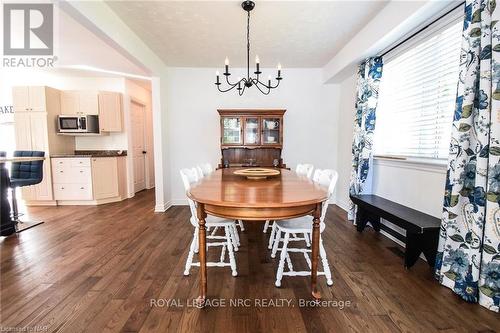 199 Lakewood Avenue, Fort Erie (337 - Crystal Beach), ON - Indoor Photo Showing Dining Room