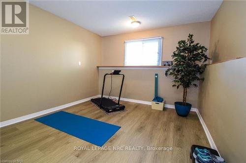 199 Lakewood Avenue, Fort Erie (337 - Crystal Beach), ON - Indoor Photo Showing Other Room