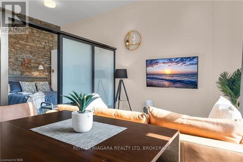 204 - 121 King Street E, Hamilton (Beasley), ON - Indoor Photo Showing Dining Room