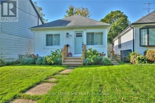 37 Lock Street, St. Catharines (438 - Port Dalhousie), ON - Outdoor