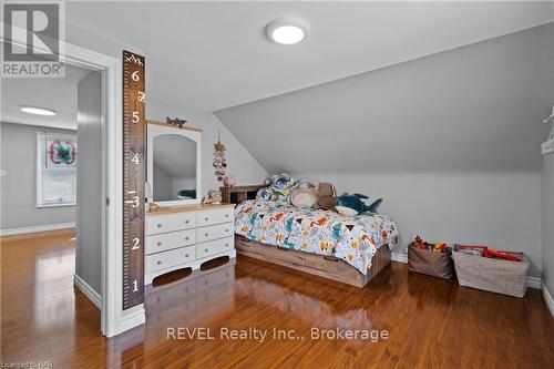 703 Smithville Rd Road, West Lincoln (056 - West Lincoln), ON - Indoor Photo Showing Bedroom