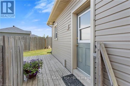 703 Smithville Rd Road, West Lincoln (056 - West Lincoln), ON - Outdoor With Deck Patio Veranda With Exterior