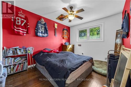 9 Orlando Drive, St. Catharines (443 - Lakeport), ON - Indoor Photo Showing Bedroom