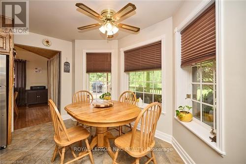 51250 Tunnacliffe Road S, Wainfleet (879 - Marshville/Winger), ON - Indoor Photo Showing Dining Room