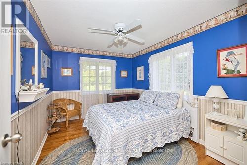 51250 Tunnacliffe Road S, Wainfleet (879 - Marshville/Winger), ON - Indoor Photo Showing Bedroom