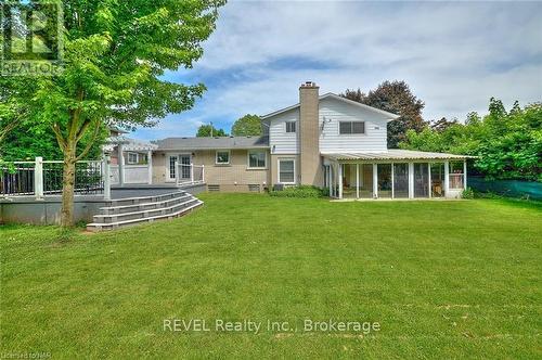 6421 Dorchester Road, Niagara Falls (216 - Dorchester), ON - Outdoor With Deck Patio Veranda