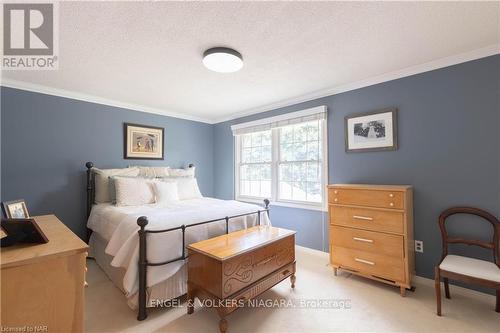 22 Port Master Drive, St. Catharines (439 - Martindale Pond), ON - Indoor Photo Showing Bedroom