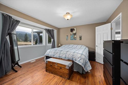 7-4450 Postill Drive, Kelowna, BC - Indoor Photo Showing Bedroom