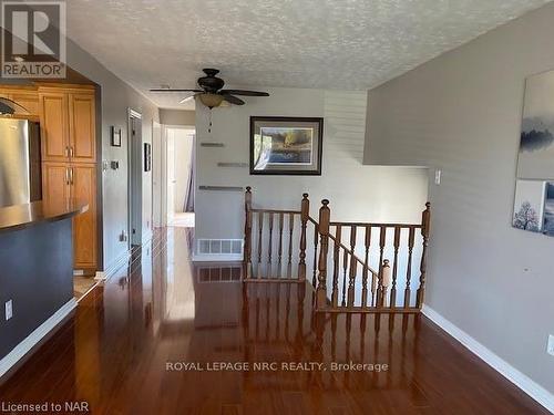 27 Argyle Court, Welland (769 - Prince Charles), ON - Indoor Photo Showing Other Room