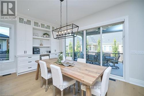 107 Millpond Road, Niagara-On-The-Lake (105 - St. Davids), ON - Indoor Photo Showing Dining Room