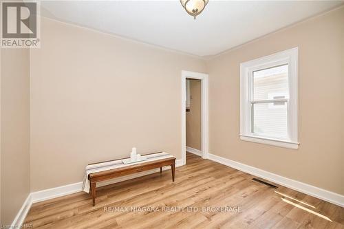 50 Riceland Avenue, Fort Erie (333 - Lakeshore), ON - Indoor Photo Showing Other Room