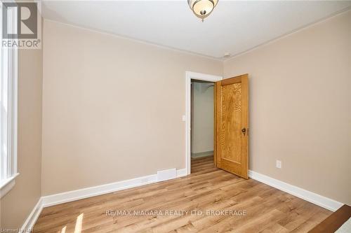 50 Riceland Avenue, Fort Erie (333 - Lakeshore), ON - Indoor Photo Showing Other Room