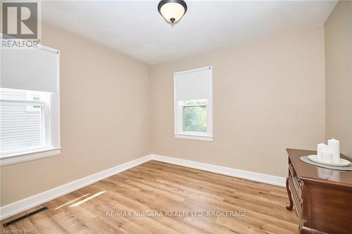 50 Riceland Avenue, Fort Erie (333 - Lakeshore), ON - Indoor Photo Showing Other Room