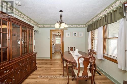 50 Riceland Avenue, Fort Erie (333 - Lakeshore), ON - Indoor Photo Showing Dining Room