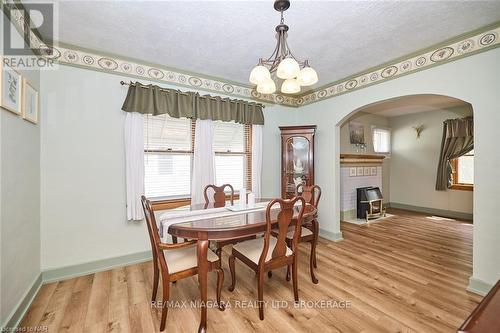 50 Riceland Avenue, Fort Erie (333 - Lakeshore), ON - Indoor Photo Showing Dining Room