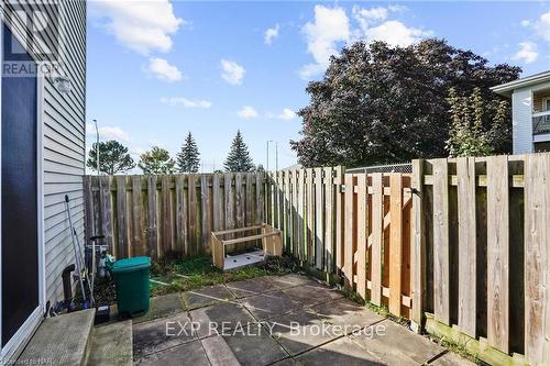 75 - 8141 Coventry Road, Niagara Falls (218 - West Wood), ON - Outdoor