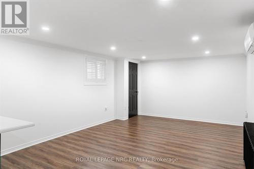 65 Parkview Road, St. Catharines (445 - Facer), ON - Indoor Photo Showing Other Room