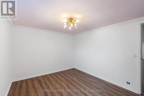 65 Parkview Road, St. Catharines (445 - Facer), ON - Indoor Photo Showing Other Room