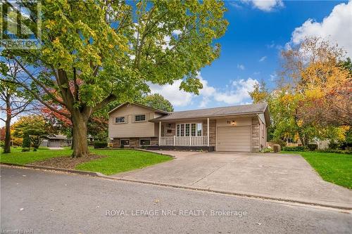 22 Rosemount Avenue, St. Catharines (442 - Vine/Linwell), ON - Outdoor With Deck Patio Veranda With Facade