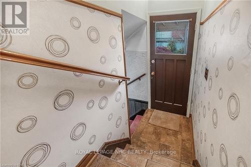 22 Rosemount Avenue, St. Catharines (442 - Vine/Linwell), ON - Indoor Photo Showing Other Room