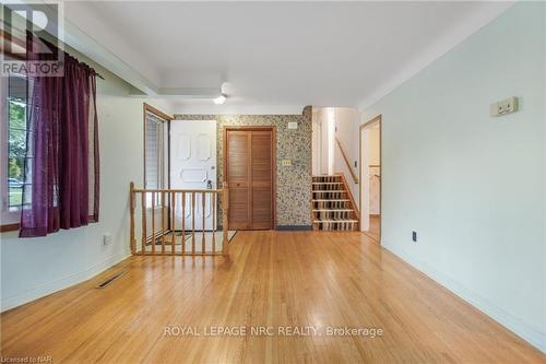 22 Rosemount Avenue, St. Catharines (442 - Vine/Linwell), ON - Indoor Photo Showing Other Room