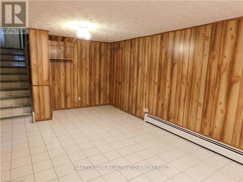 3004 Cullimore Avenue, Niagara Falls (206 - Stamford), ON - Indoor Photo Showing Other Room