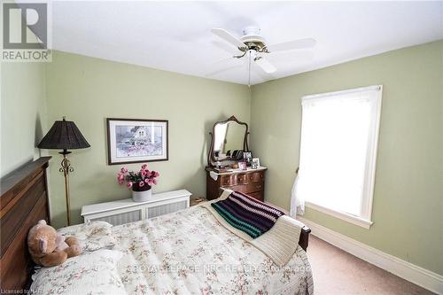 499 Townline Road, Niagara-On-The-Lake (104 - Rural), ON - Indoor Photo Showing Bedroom