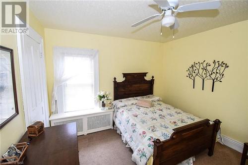 499 Townline Road, Niagara-On-The-Lake (104 - Rural), ON - Indoor Photo Showing Bedroom