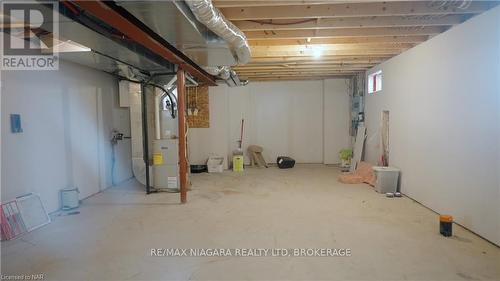 7181 Lionshead Avenue, Niagara Falls (220 - Oldfield), ON - Indoor Photo Showing Basement