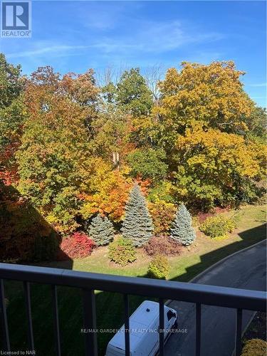 504 - 8111 Forest Glen Drive, Niagara Falls (208 - Mt. Carmel), ON - Outdoor With Balcony