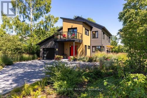 69 Niagara Street, Niagara-On-The-Lake (101 - Town), ON - Outdoor With Balcony With Deck Patio Veranda