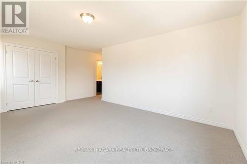 25 Oriole Crescent, Port Colborne (877 - Main Street), ON - Indoor Photo Showing Other Room