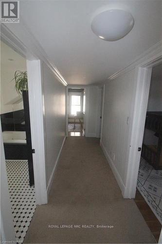 6398 Crawford Street, Niagara Falls (212 - Morrison), ON - Indoor Photo Showing Other Room