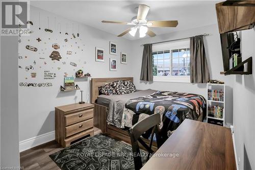 23 Pinewood Avenue, Grimsby (542 - Grimsby East), ON - Indoor Photo Showing Bedroom