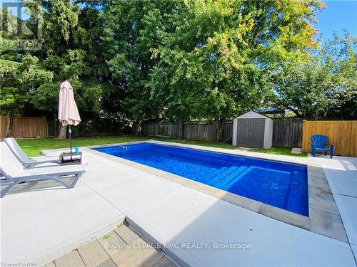 23 Pinewood Avenue, Grimsby (542 - Grimsby East), ON - Outdoor With In Ground Pool With Deck Patio Veranda With Backyard